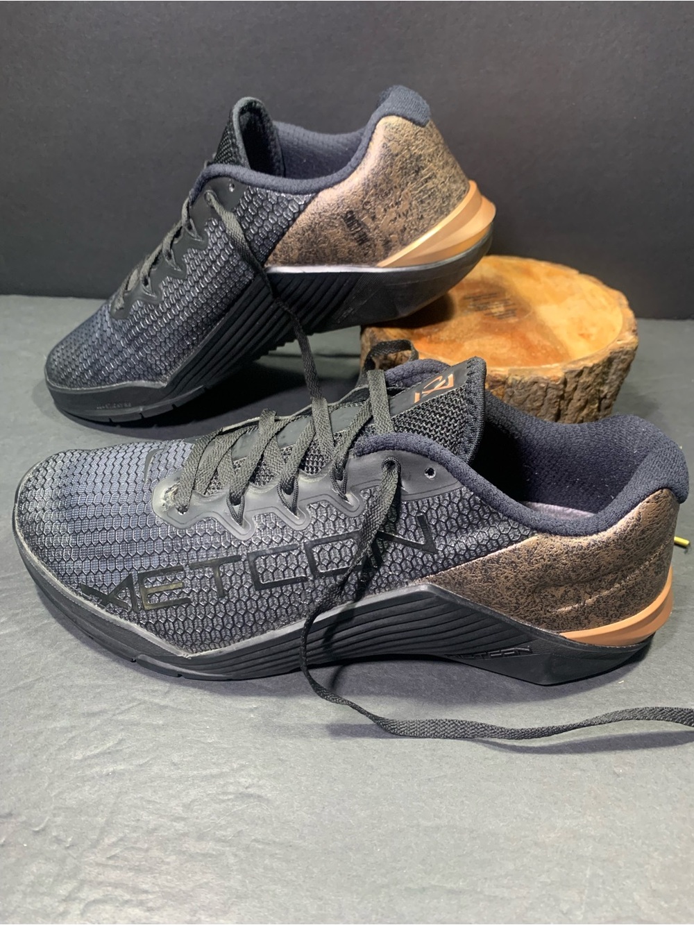 Nike Metcon 5 Women’s Black Rose Gold Training Workout Sneakers Shoe Size- 8.5